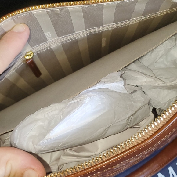 💲SOLD🧾Brahmin Medium Satchel in Tan Gustavo - Picture 7 of 10